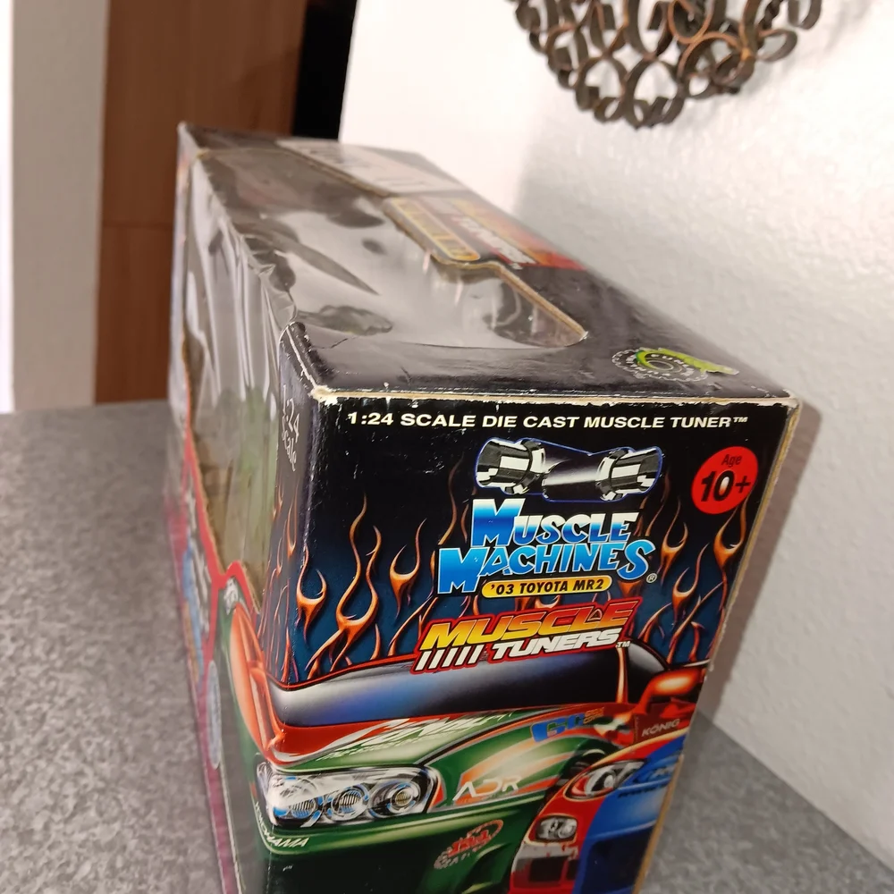 Green '03 Toyota MR2 Toy Car by - Picture 3 of 7